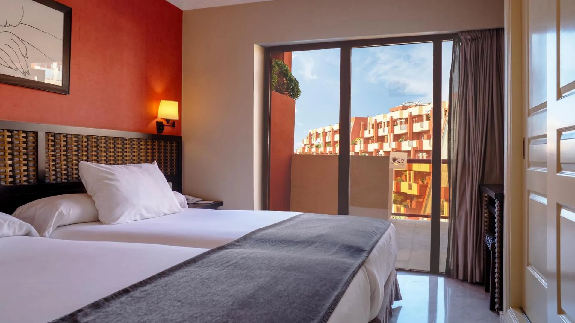 Holiday Premium Resort Benalmádena Hotel