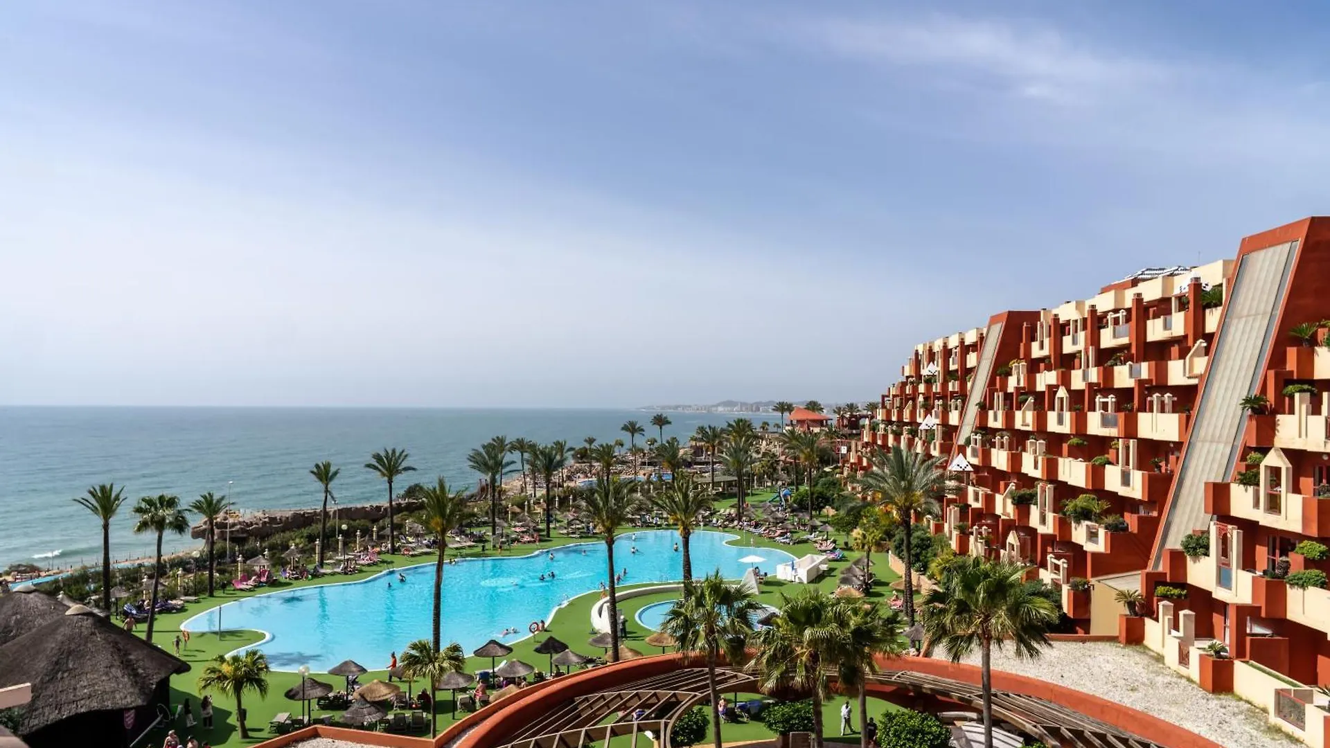 Holiday Premium Resort contacts